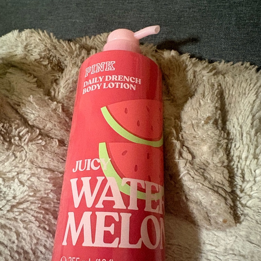 PINK Victoria's Secret Juicy Watermelon Daily Drench Body Lotion - Pink & Green